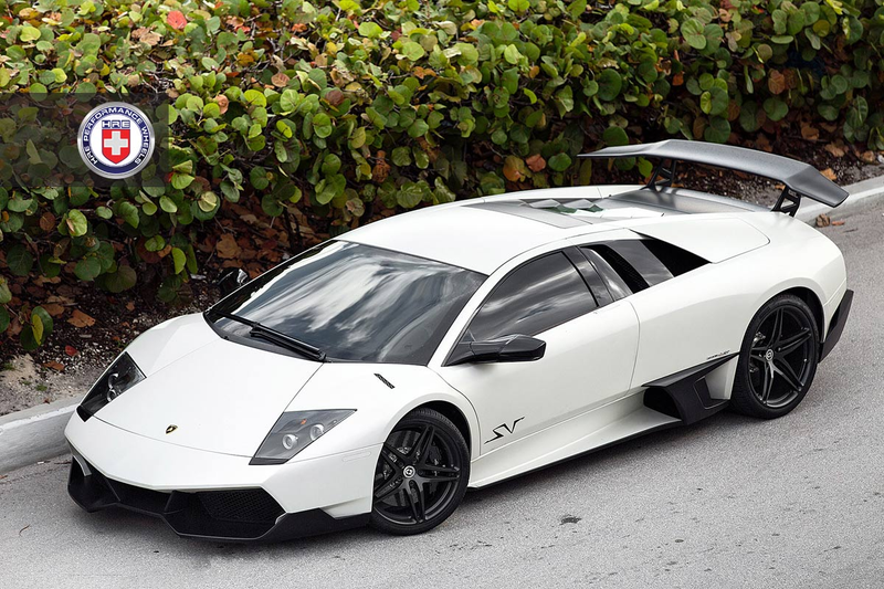 Illustration for article titled Once again I'm amazed how well the Murcielago has aged